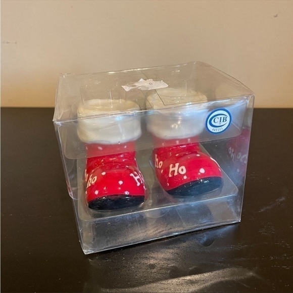 Burton and Burton Holiday Santa Boots
Salt & Pepper Shakers. NIB - Picture 4 of 7